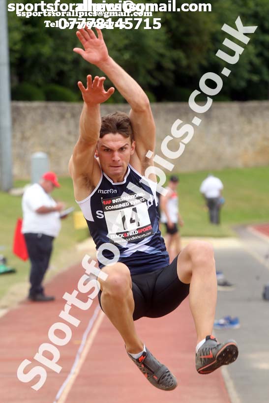 Mens decathlon, EAP International Combined Events, Hexham, Northumberland. Photo: David T. Hewitson/Sports for All Pics